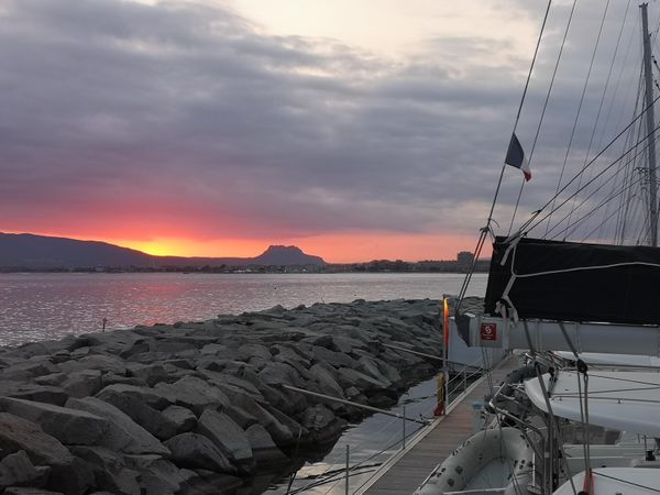 Avril ne te découvre pas d'un fil, Mai fait ce qu'il te plaît